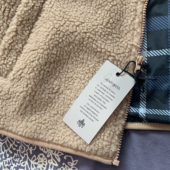 Warm shearling jacket - Picture 3 of 9